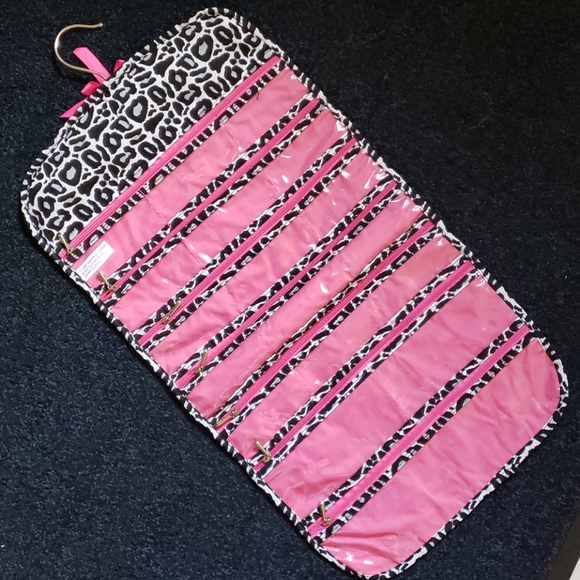 Jewellery Hanging Storage - Picture 6 of 7